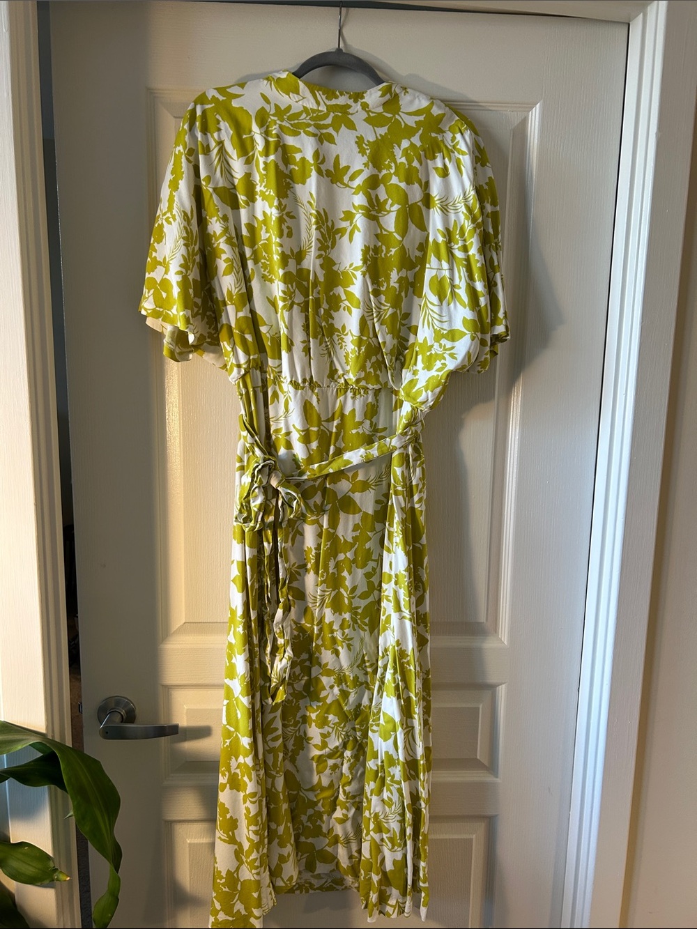 Ann Taylor Lime Green Floral Midi Dress 18T